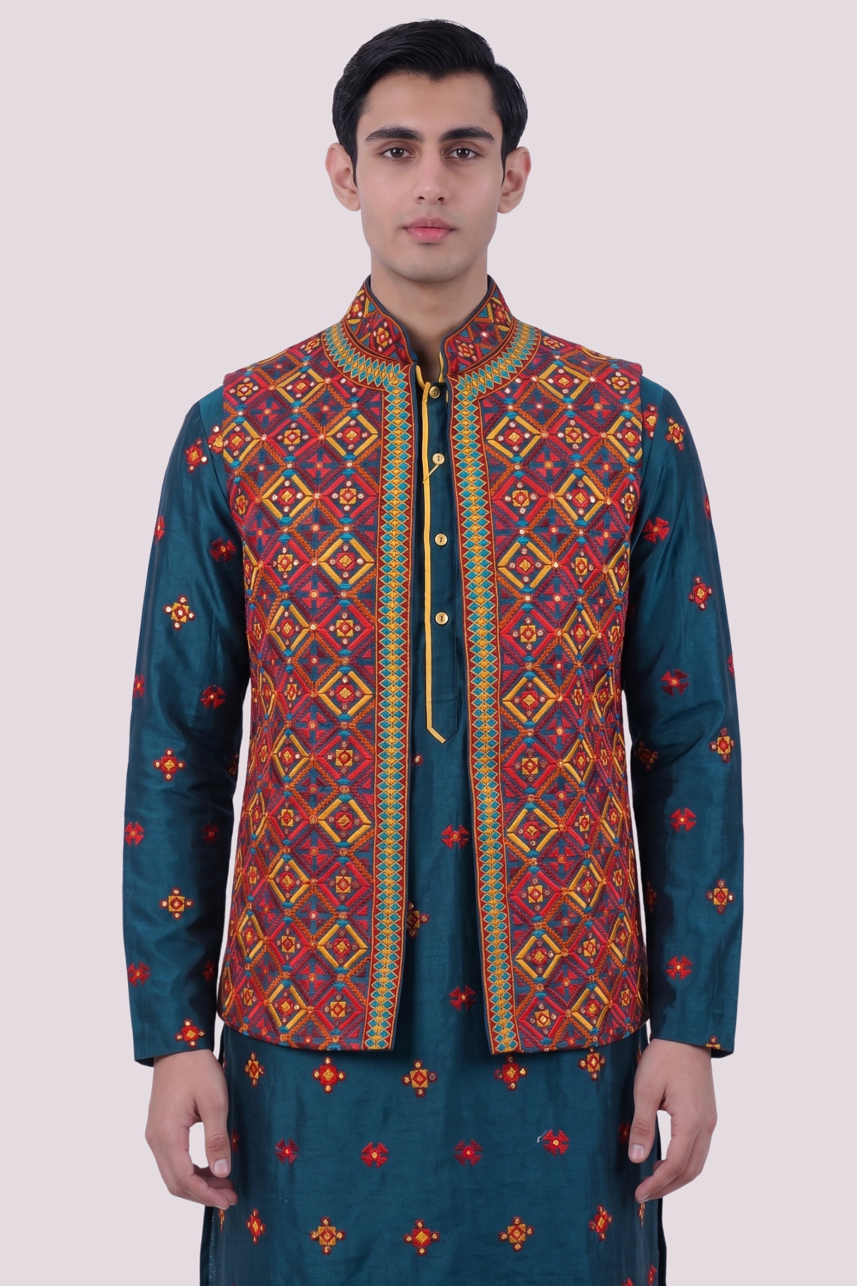 The Teal Phulkari Bundi Set