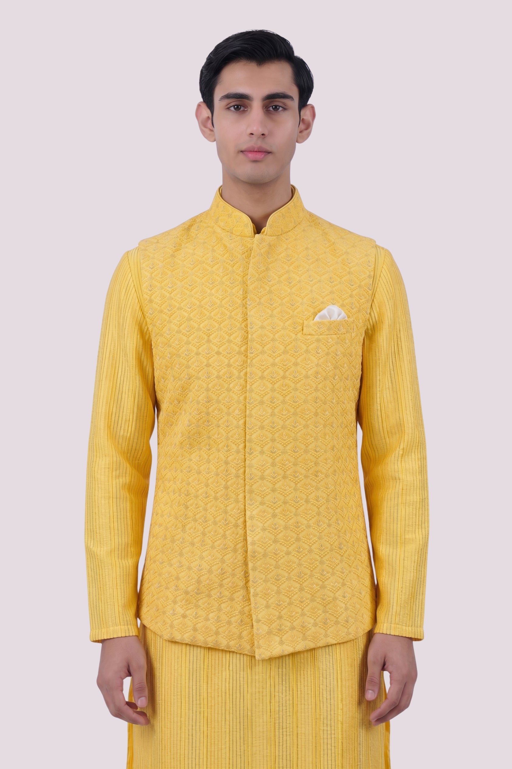 The Sunflower Chikankari Bundi Set