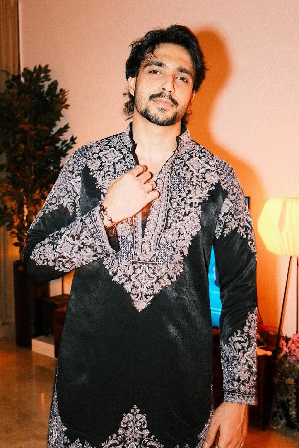 Tanzeel Khan in the Obsidian Black Kurta with Silver Zardozi