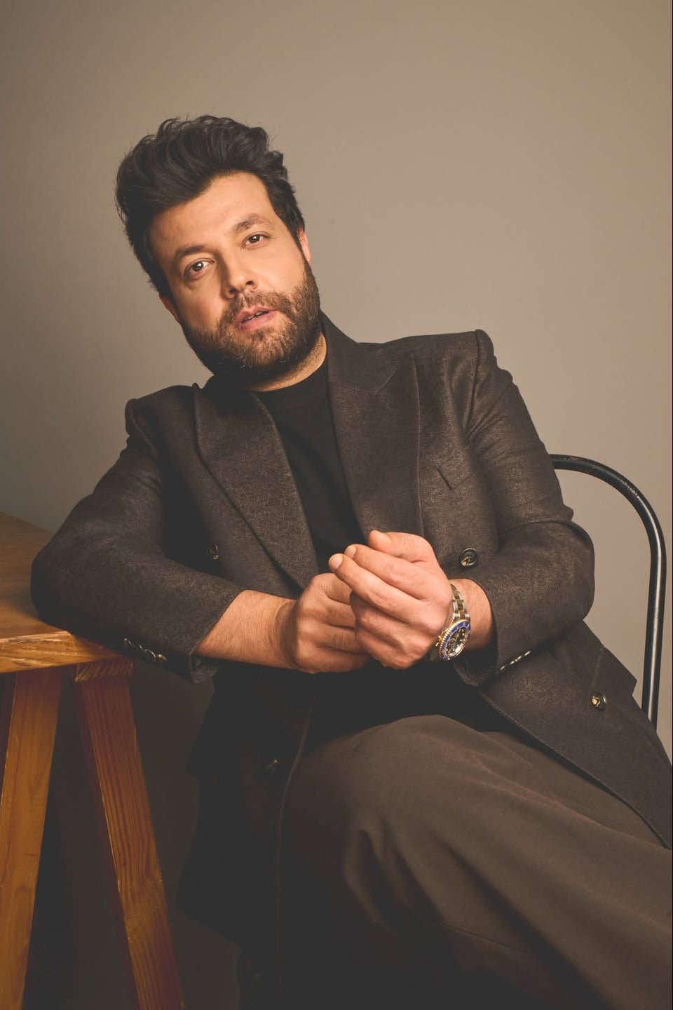 Varun Sharma – Charcoal Grey Double-Breasted Blazer
