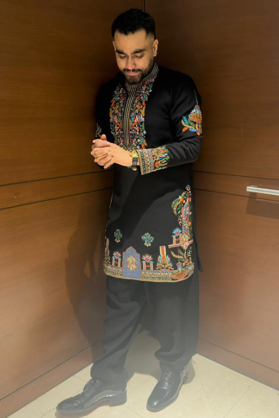 Viraj Ghelani in Black Multicolour Embroidered Kurta Set