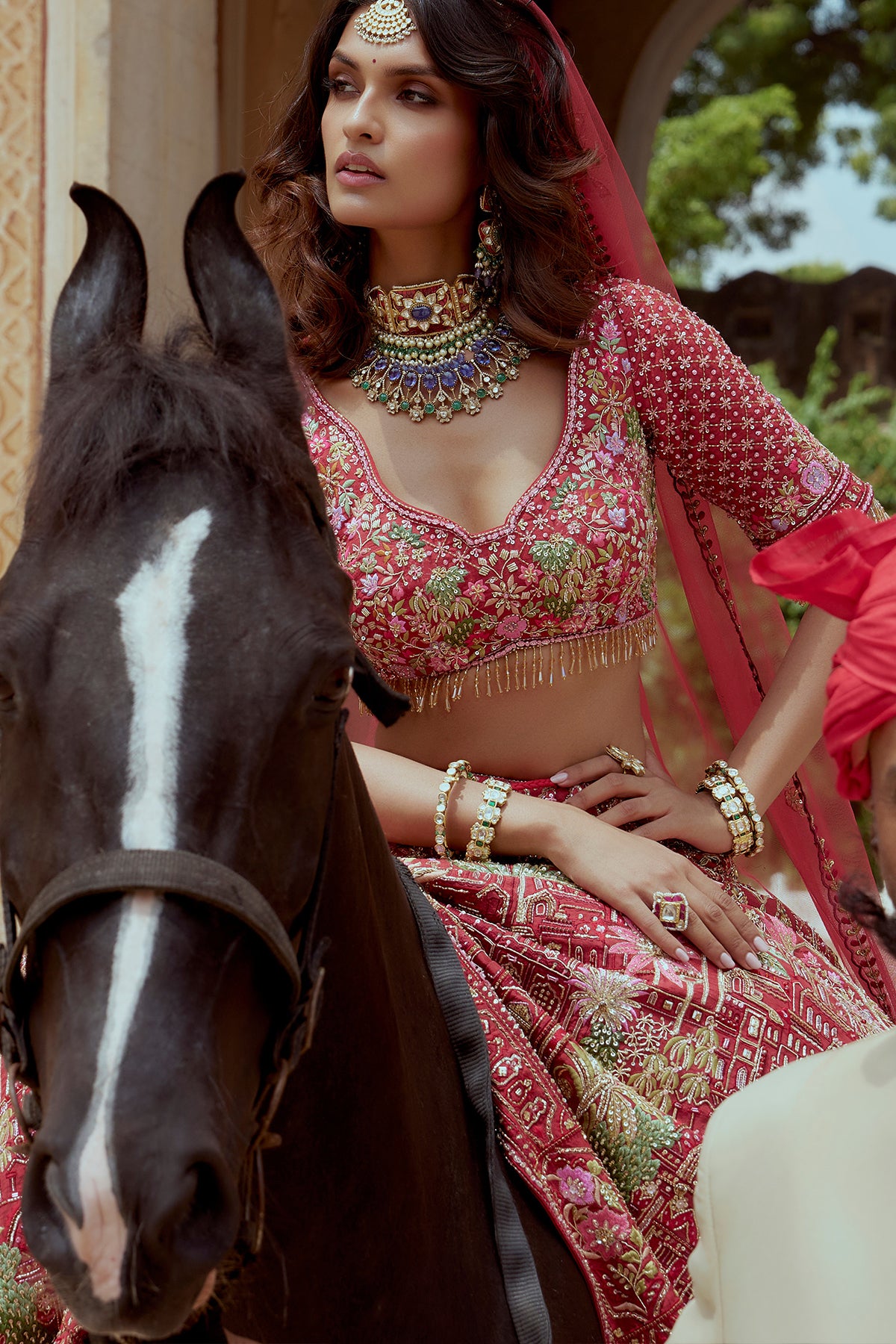 Crimson Garden Bridal Set