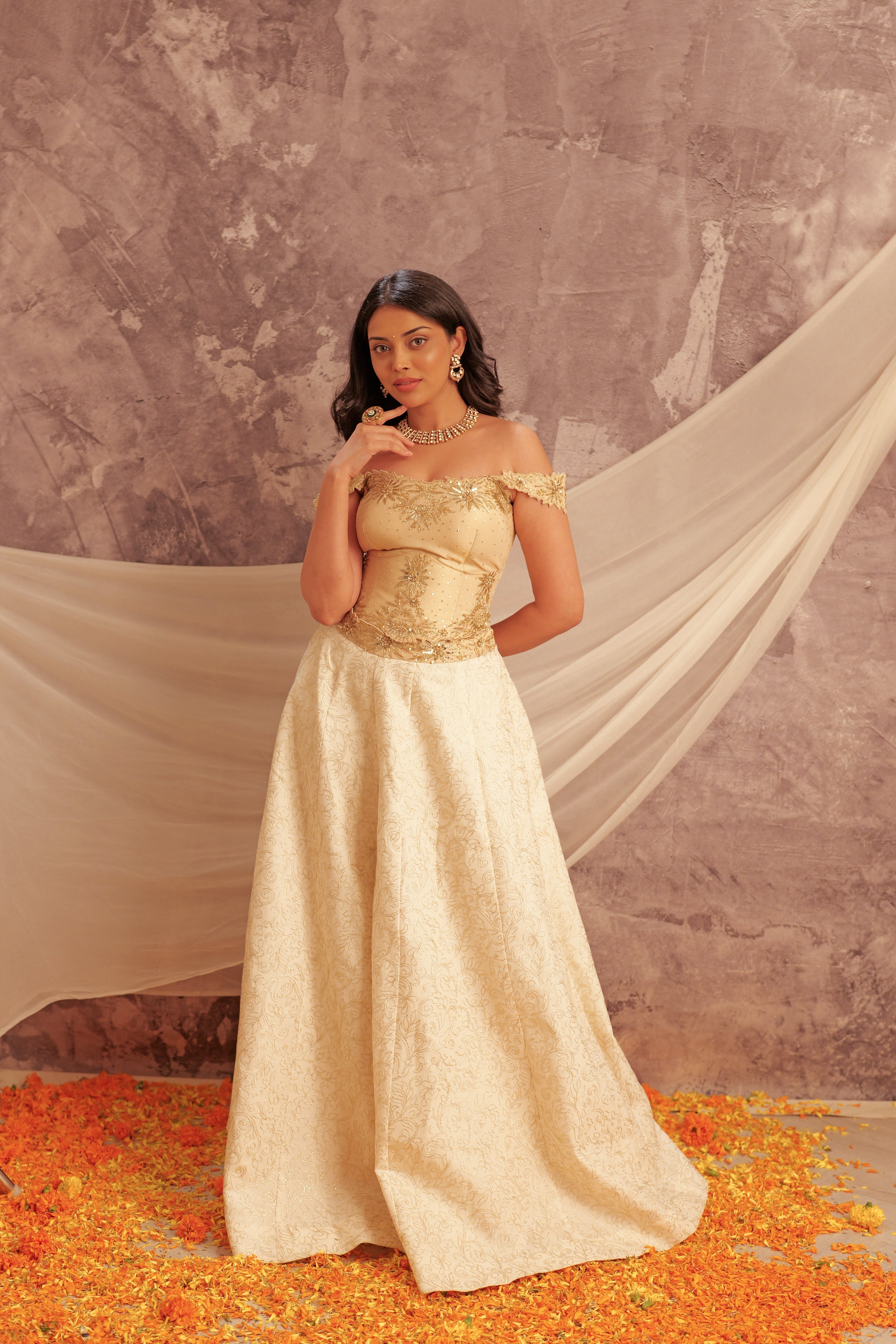 The Golden Reverie Corset Set - Full length view