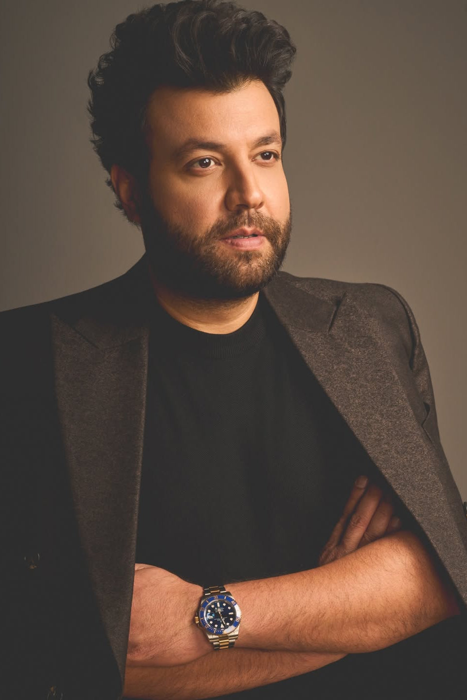 Varun Sharma – Charcoal Grey Double-Breasted Blazer